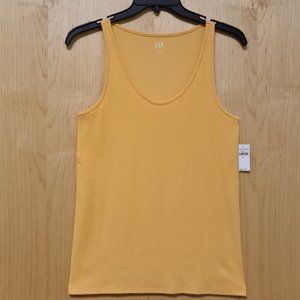 Gap NWT Yellow Ribbed Halter Tank Top M
